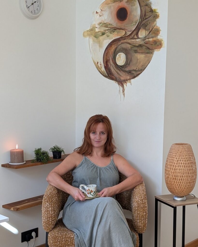 Kristine Trei – hiina meditsiini terapeut Puu ilu- ja tervisesalongis